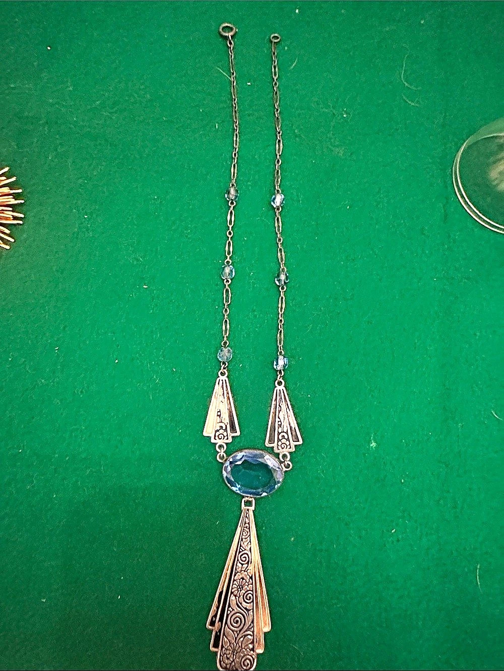 Vintage art deco pendant necklace, fabulous intricate design